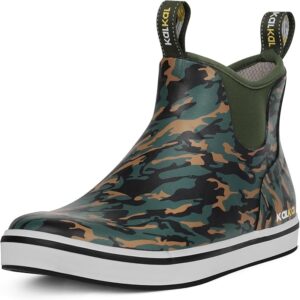 camo deck boots