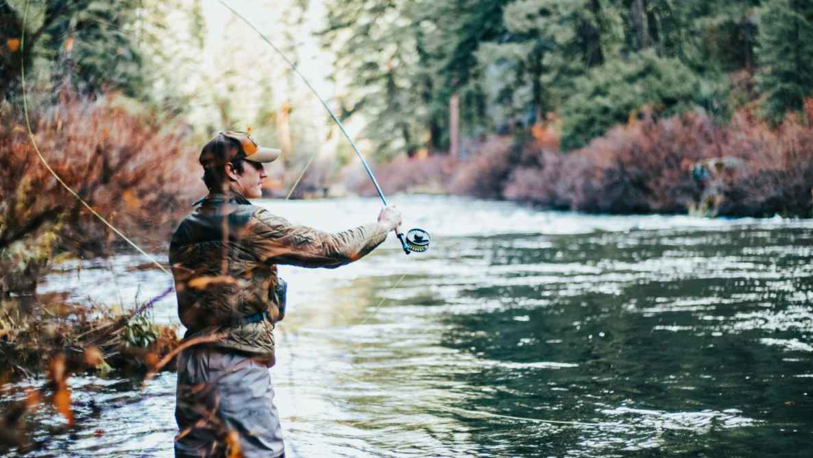 what to wear for fly fishing