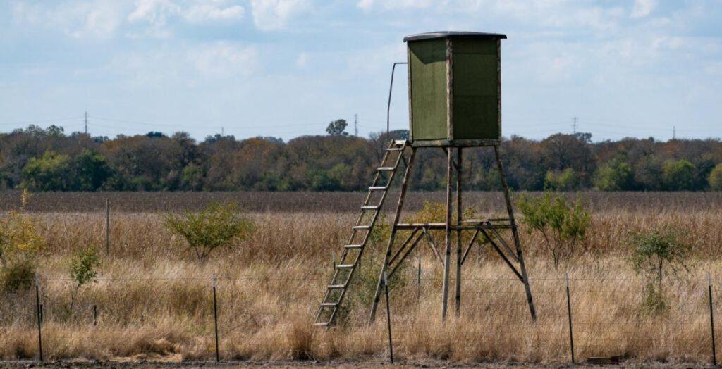 a hunting blind set up in the field