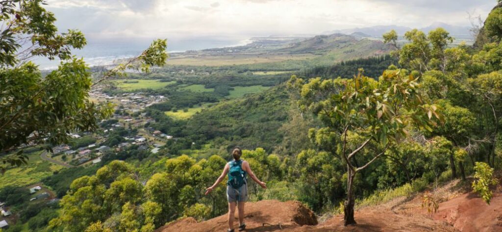 go on a adventure in Hawaii