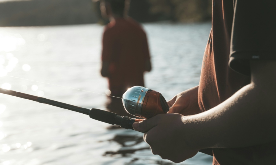 Go fishing in Minnesota fishing seasons