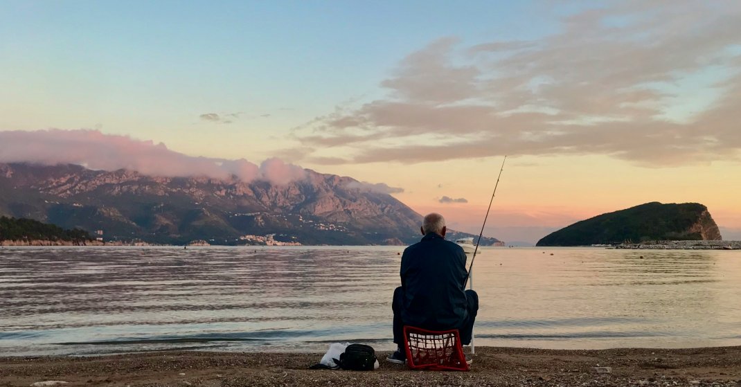 go fishing in Maine fishing seasons